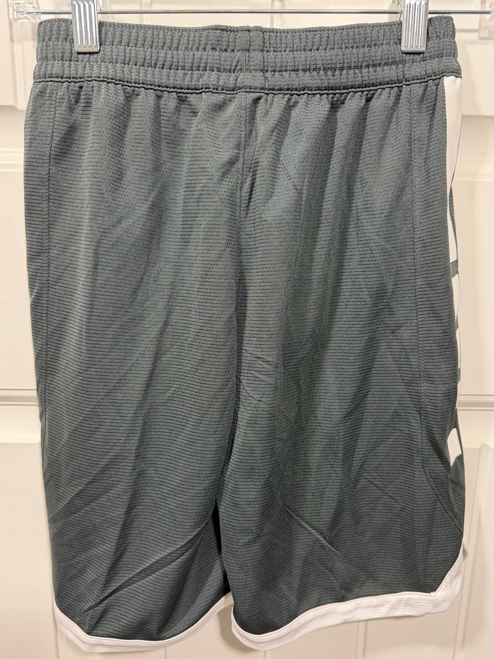 Nike Tennessee Volunteers Boys Youth Medium Dri-FIT Elite Stripe Shorts NWT. - Picture 2 of 8